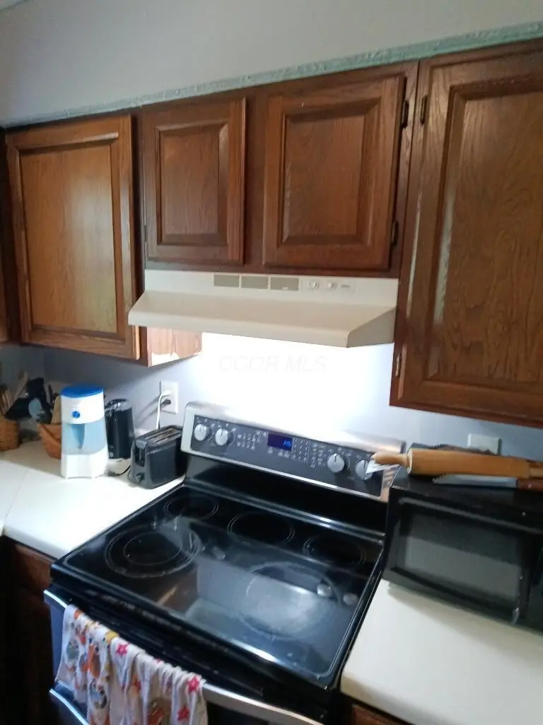 2714 Four Seasons Drive, Columbus, OH 43207 - #3