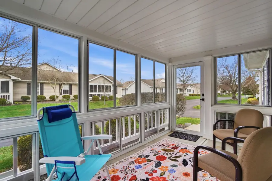 1324 Hillview Circle W, Newark, OH 43055 - #3