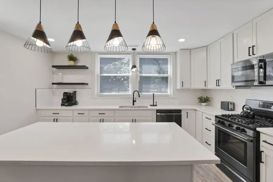 6084 Mink Street Sw, Pataskala, OH 43062 - #3