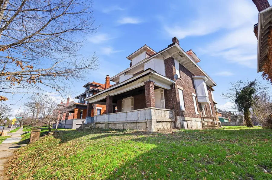 1703 Bryden Road, Columbus, OH 43205 - #3