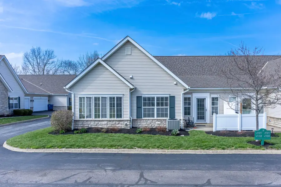 4908 Ashleigh Drive, Dublin, OH 43016 - #2