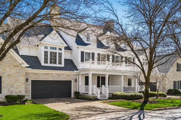 2150 Lane Woods Drive, Columbus, OH 43221