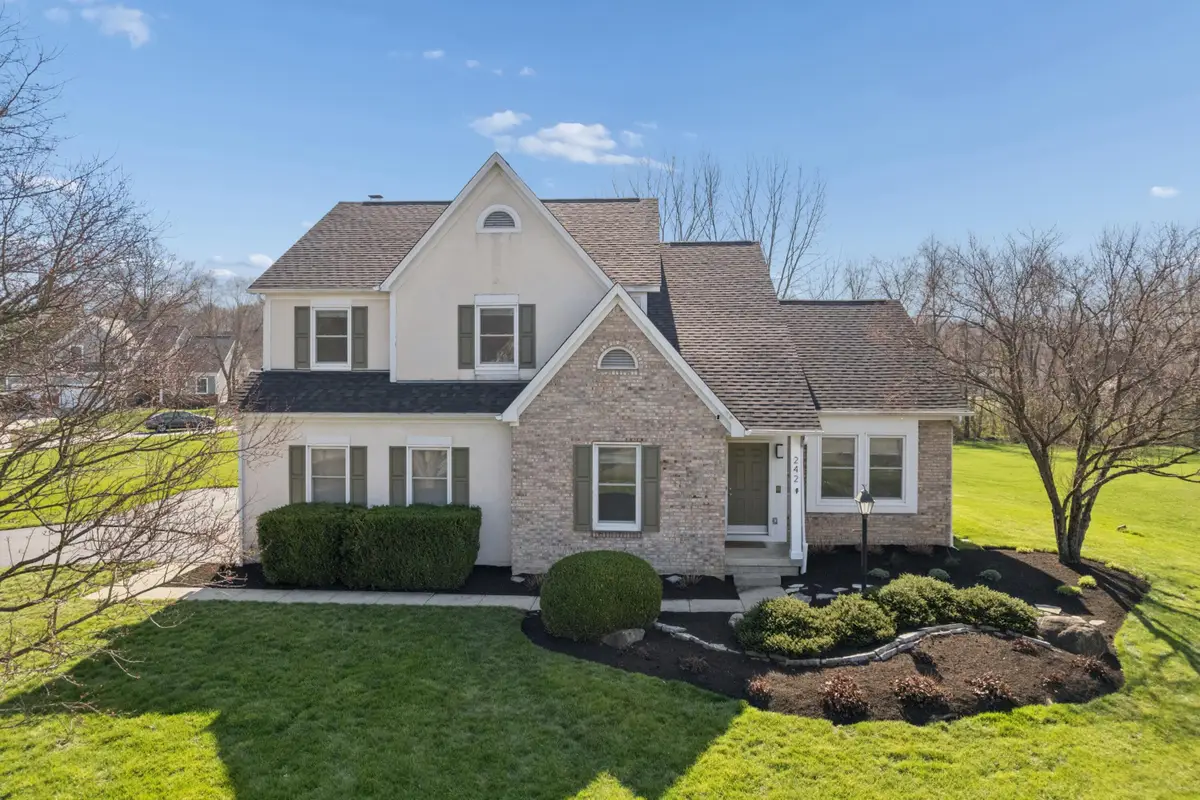 242 Farm Creek Drive, Columbus, OH 43230 - #1