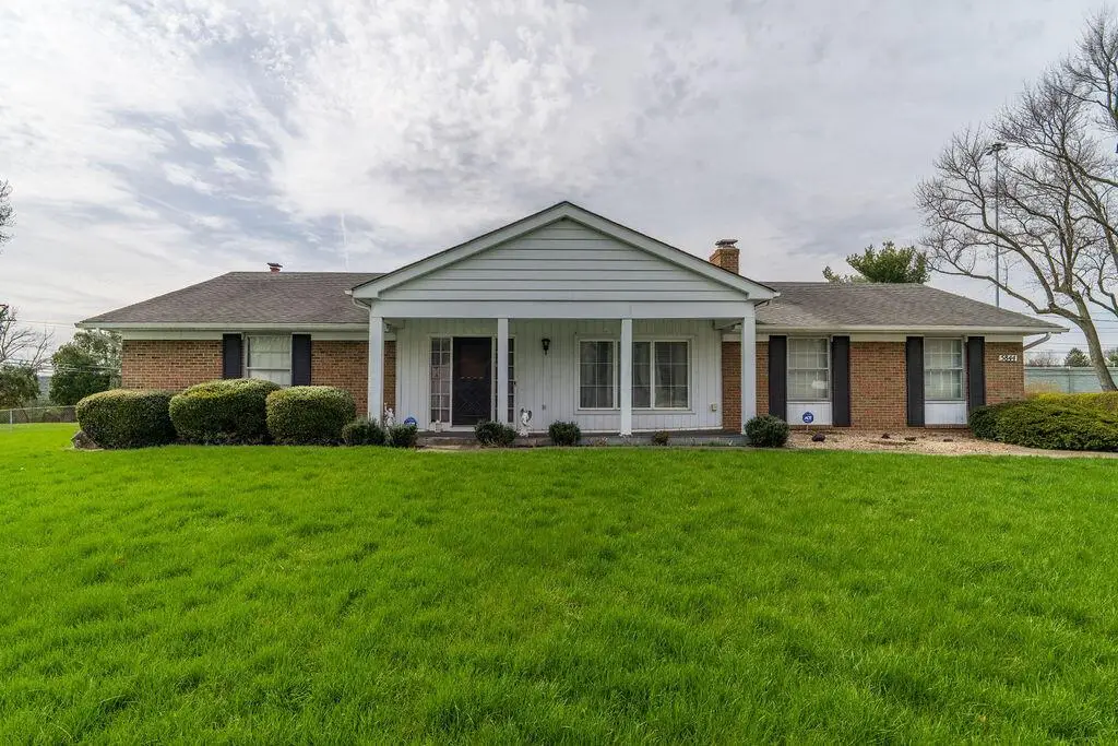 5844 Effingham Road, Columbus, OH 43213 - #1