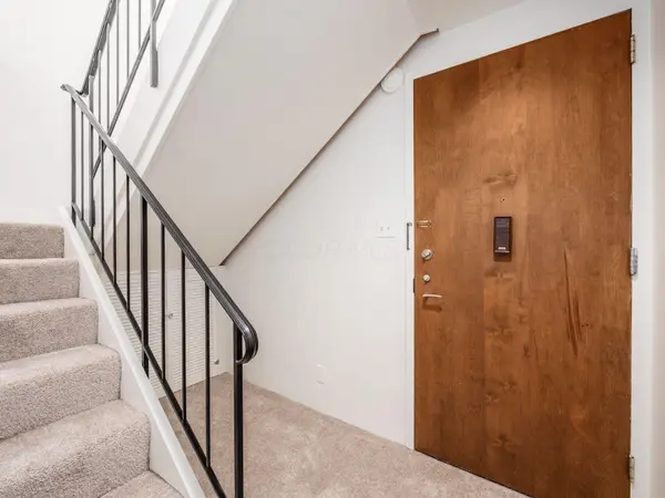 1000 Urlin Avenue, Columbus, OH 43212