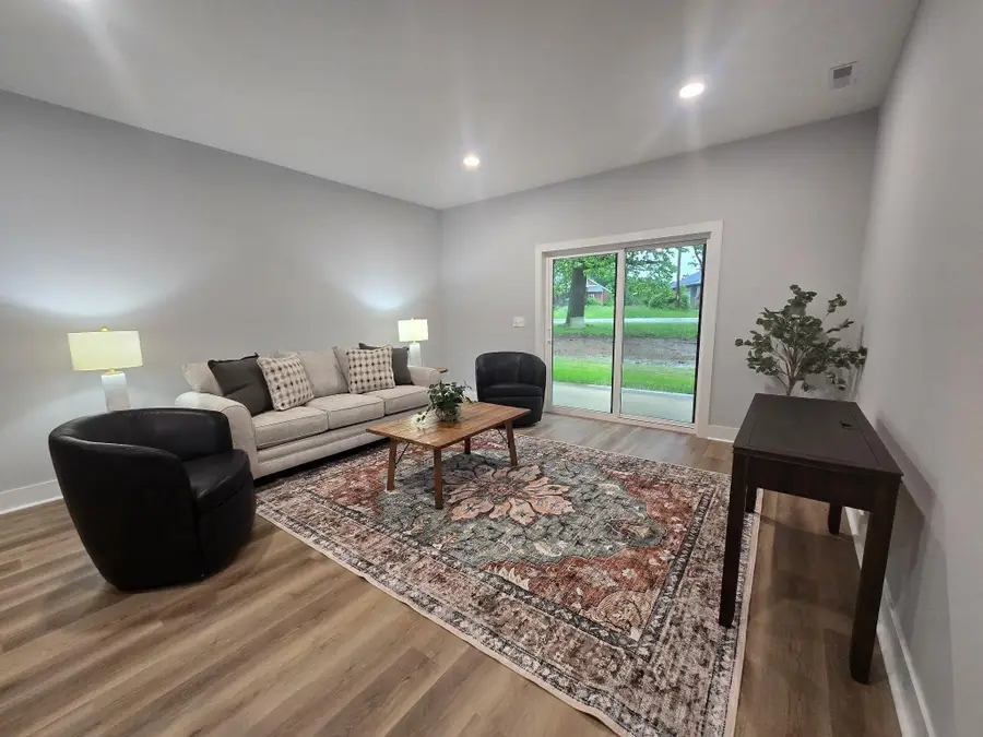 475 Walter's Way, Zanesville, OH 43701 - #3