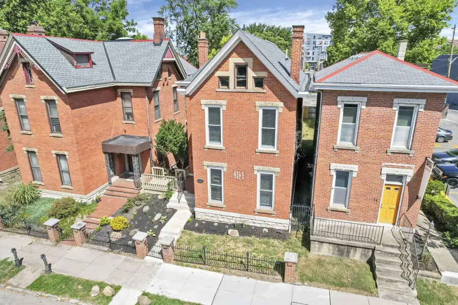 42 King Avenue, Columbus, OH 43201 - #2