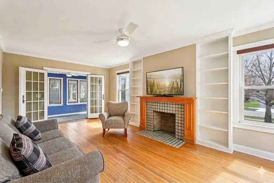 116 E Dunedin Road, Columbus, OH 43214 - #3