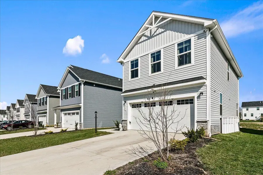 8586 Greengate Boulevard, Canal Winchester, OH 43110 - #2