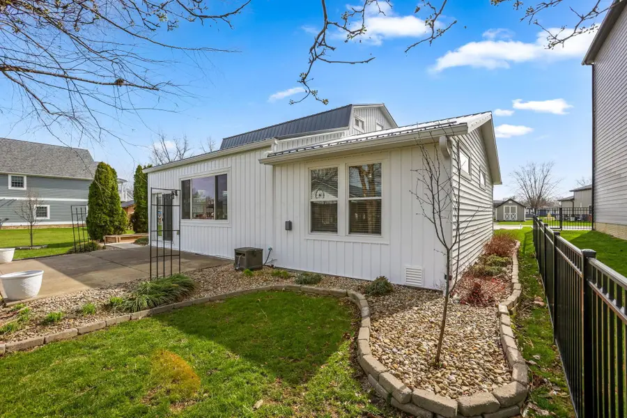 10256 Canoe Lane, Thornville, OH 43076 - #2