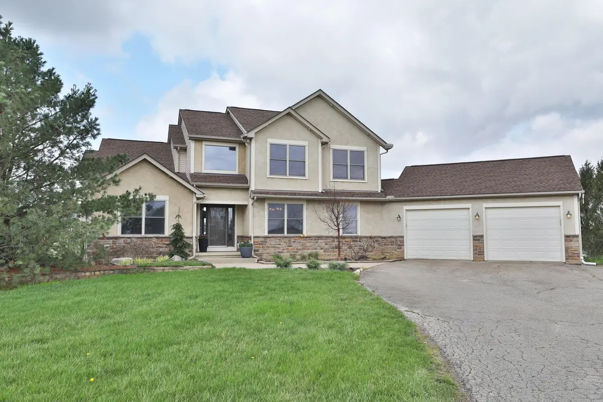 2313 Horseshoe Road, Delaware, OH 43015 - #1