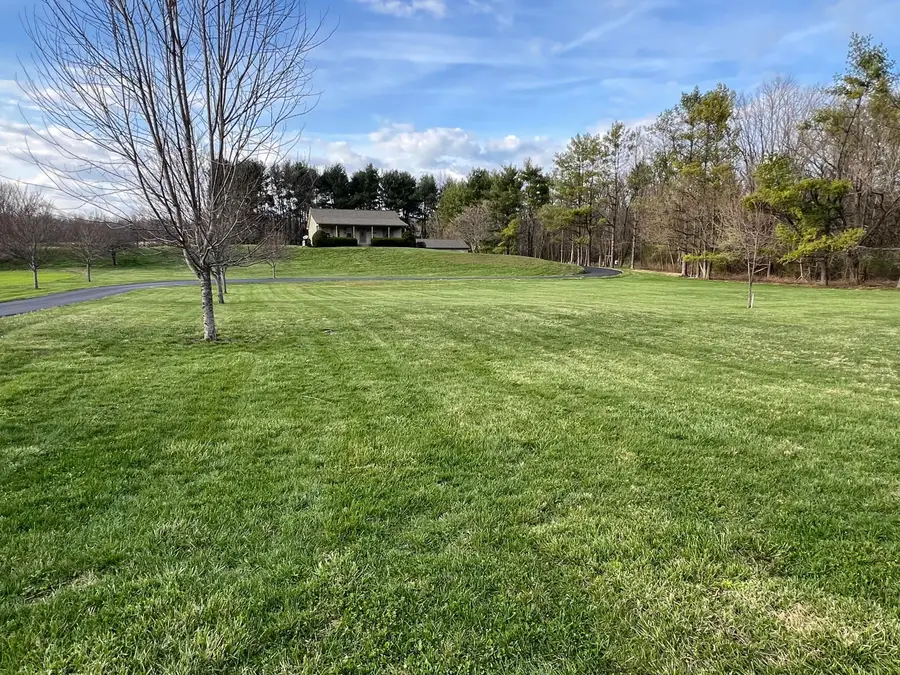 839 Falls Rd Road, Bainbridge, OH 45612 - #2