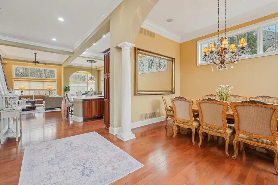 3848 Stonewater Drive, Columbus, OH 43221 - #3