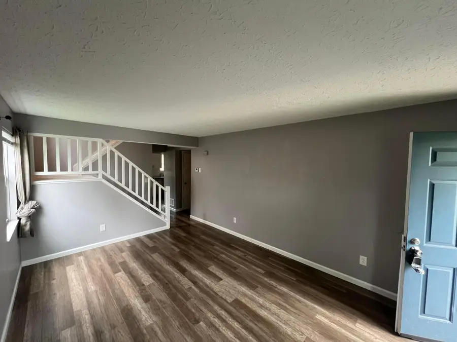 3865 Heatherglen Drive, Columbus, OH 43221 - #3