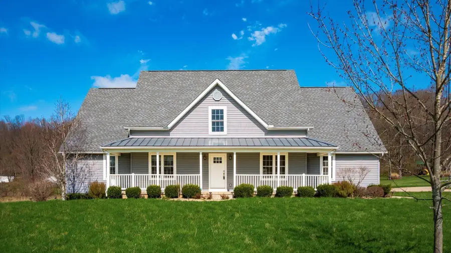 2435 Freedom Lane, Zanesville, OH 43701 - #2