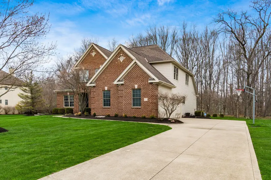 5681 Streamside Drive, Galena, OH 43021 - #2