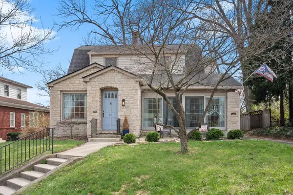 15 Woodland Avenue, Delaware, OH 43015