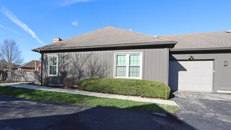 2578 Trotterslane Drive, Columbus, OH 43235 - #3