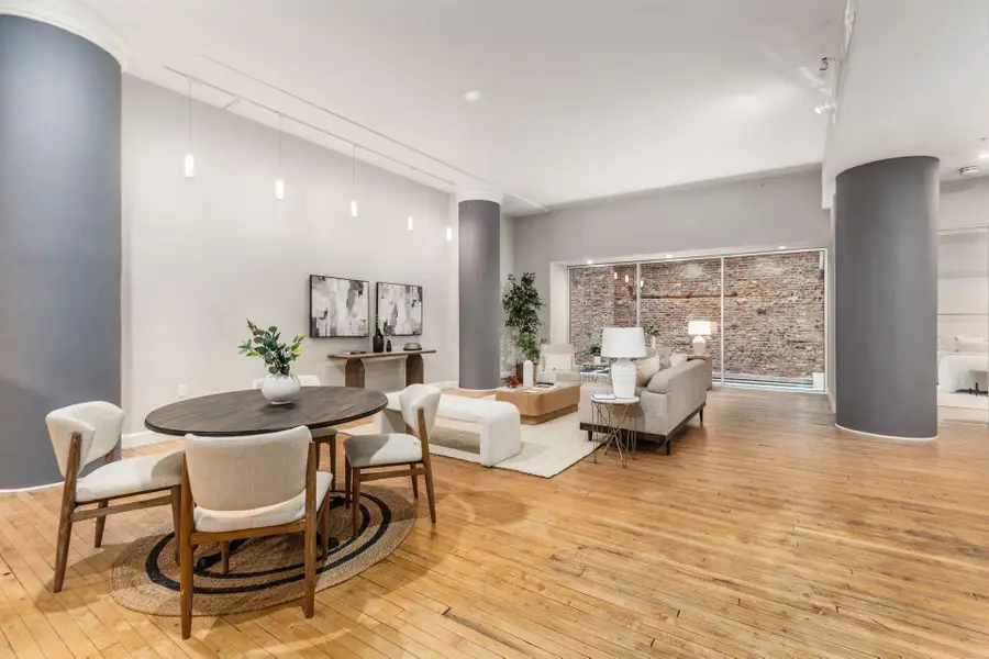 106 N High Street, Columbus, OH 43215 - #3