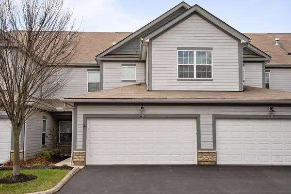 729 Redwood Lane, Lewis Center, OH 43035