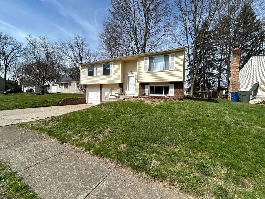 2696 Southridge Drive, Columbus, OH 43224 - #3