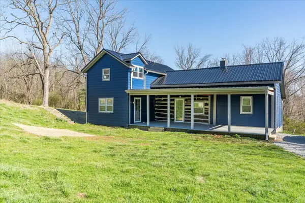 8225 W Prospect Road, Hillsboro, OH 45133