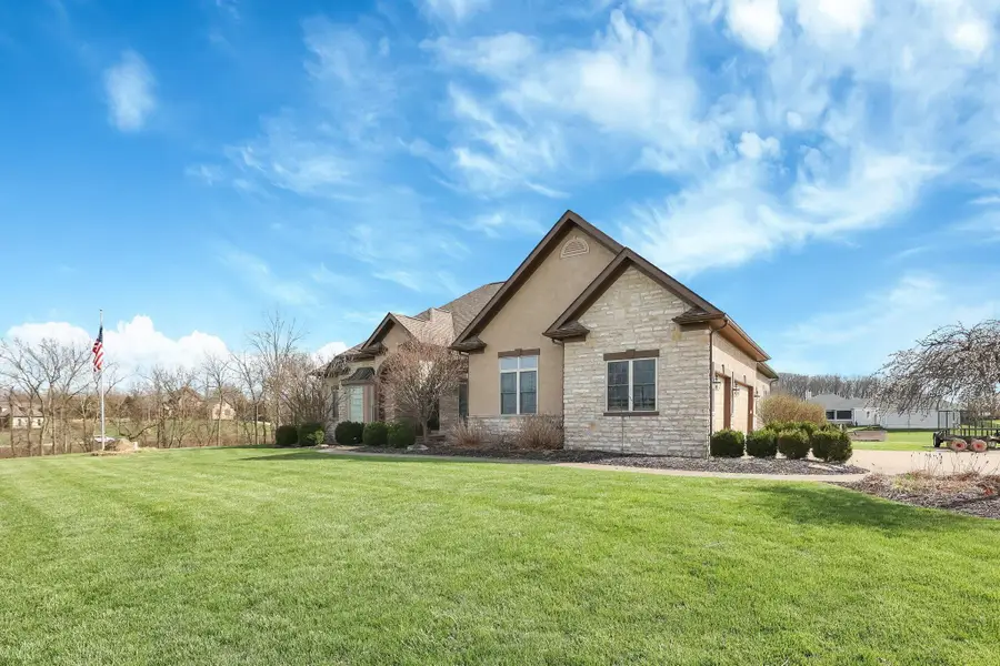 1577 Winding Oak Drive Nw, Baltimore, OH 43105 - #3