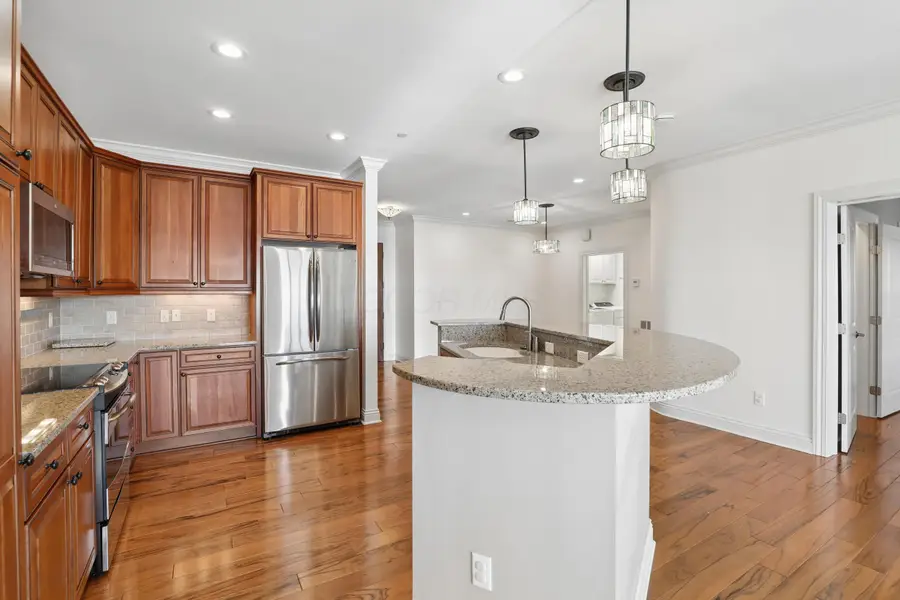 3175 Tremont Road, Columbus, OH 43221 - #2