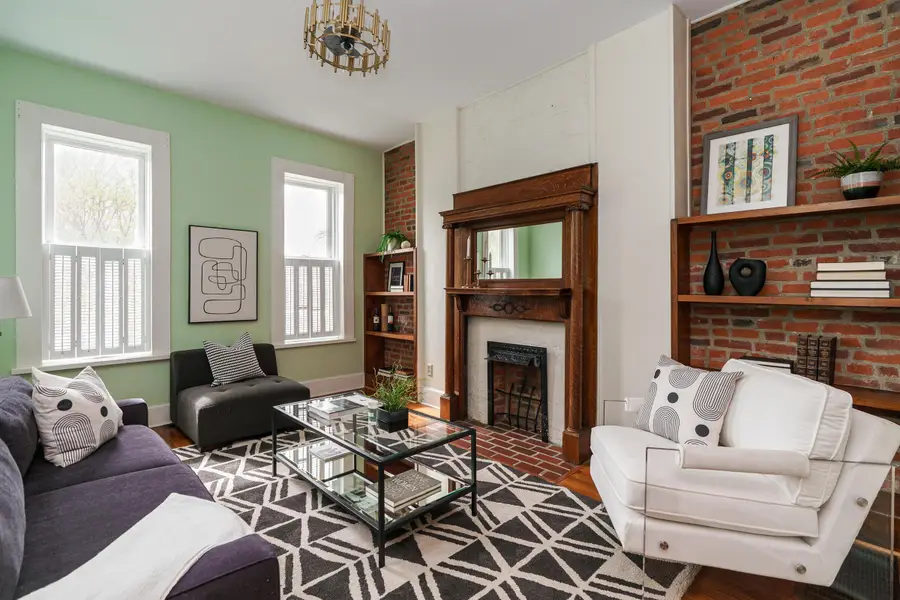 66 E Hubbard Avenue, Columbus, OH 43215 - #3