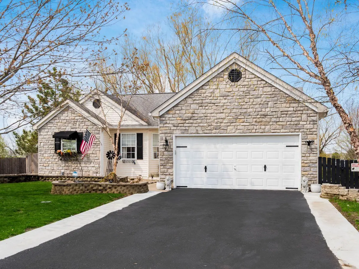 546 Dowling Avenue, Ashville, OH 43103 - #1