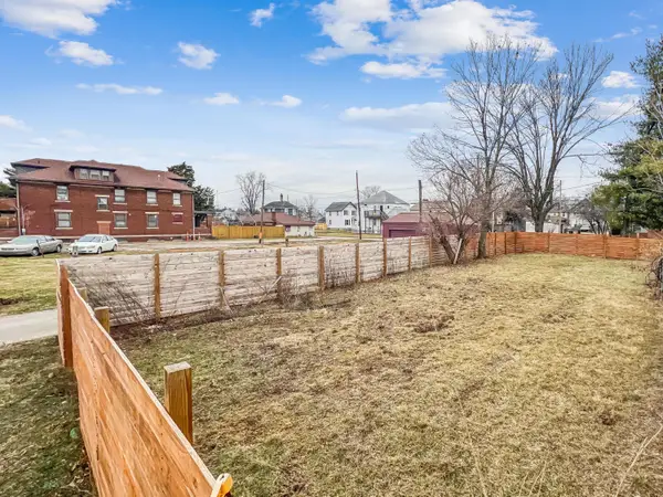 296 E Innis Avenue, Columbus, OH 43207