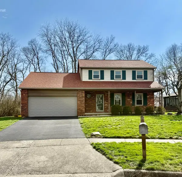 2351 Clover Blossom Court, Grove City, OH 43123