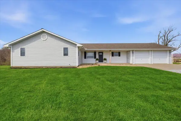 7893 Fairview Road, Mount Vernon, OH 43050
