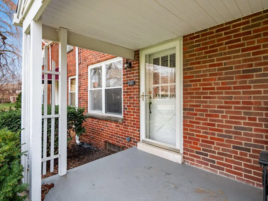 1691 Northwest Boulevard, Columbus, OH 43212 - #2