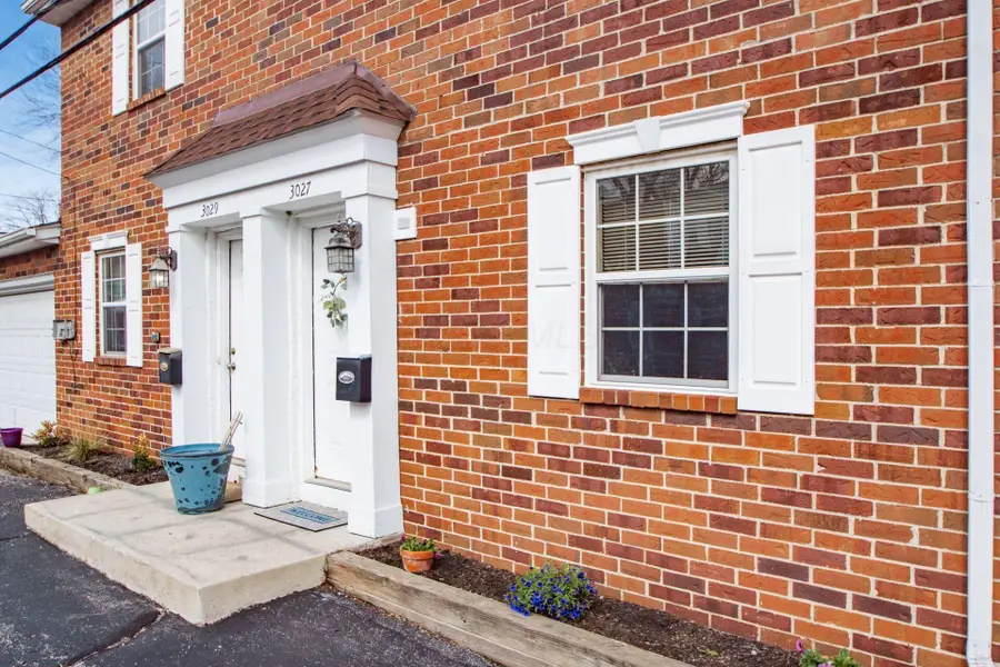 3027 Sunset Drive, Columbus, OH 43202 - #3