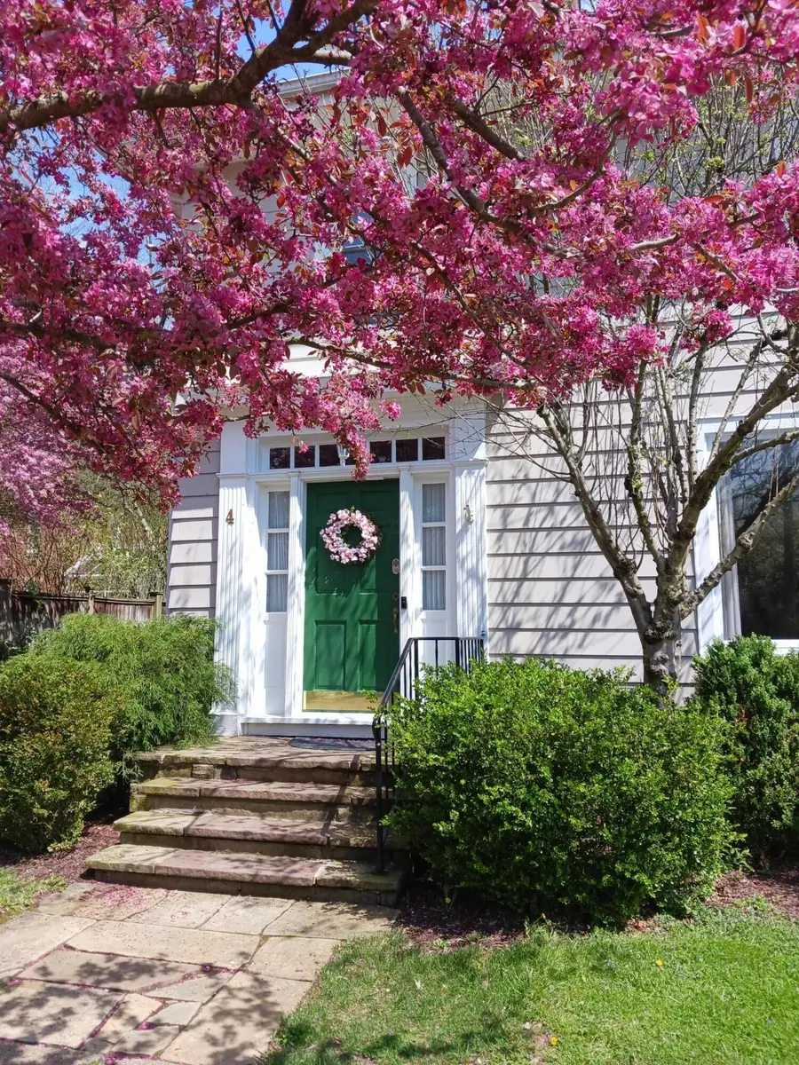 4 S Clinton Street, Mount Vernon, OH 43050 - #3