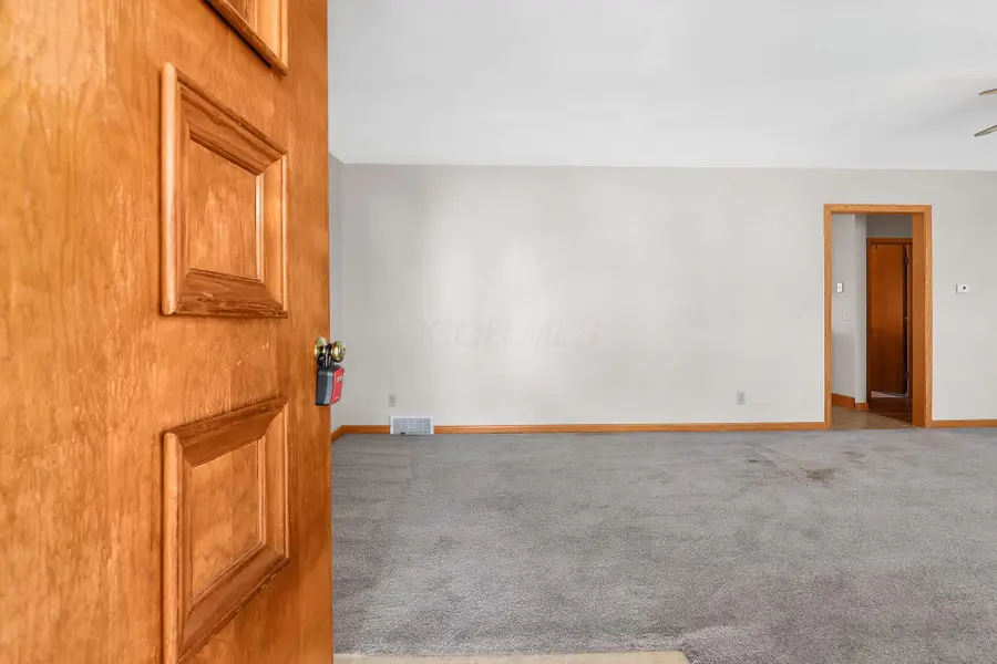 325 W Liberty Street, Bucyrus, OH 44820 - #3