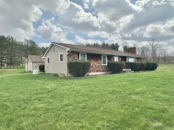29046 State Route 93, McArthur, OH 45651