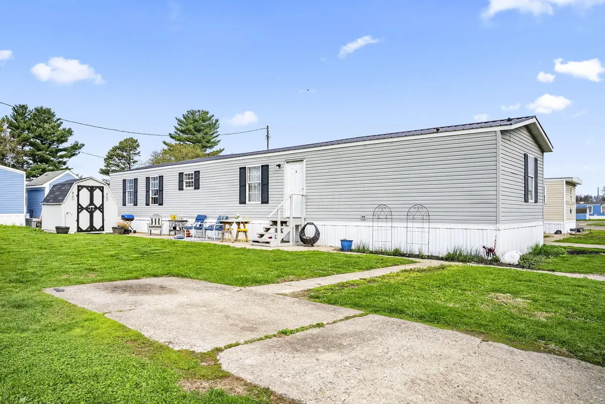 114 Evergreen Avenue, Circleville, OH 43113 - #1