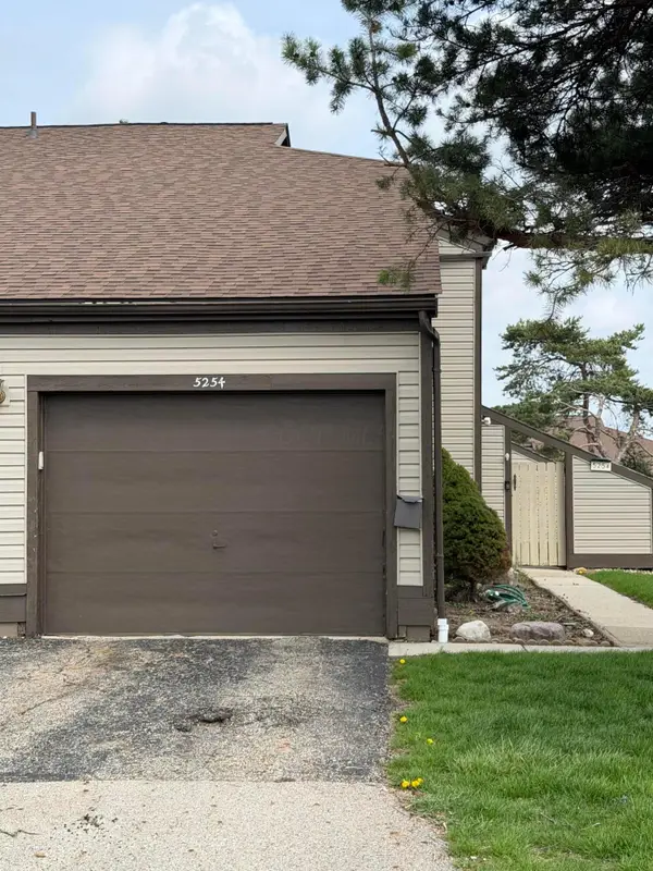 5254 Westbury Drive, Columbus, OH 43228