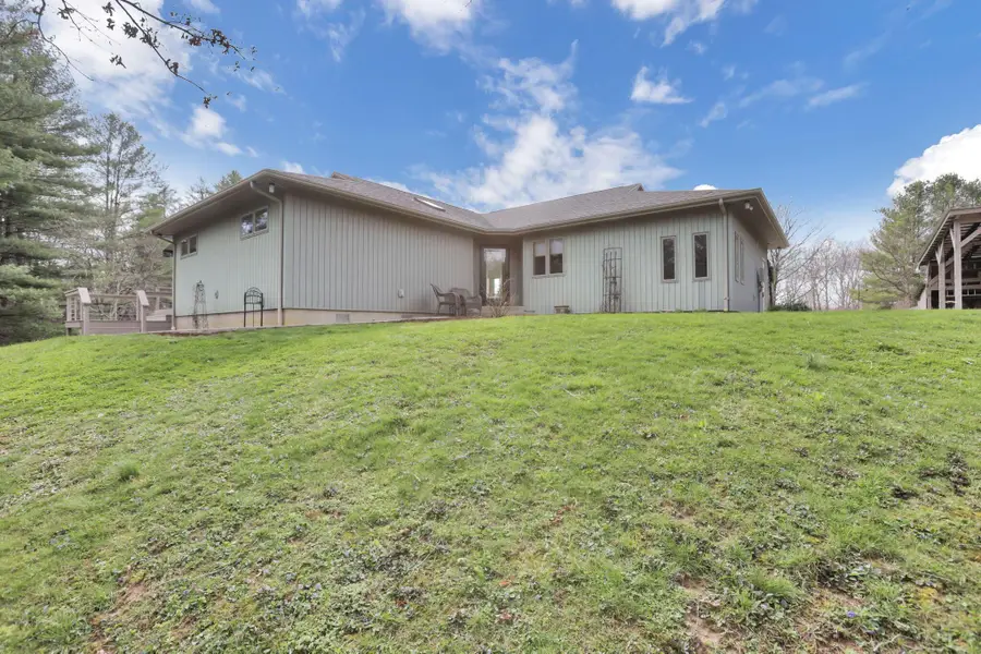 11135 Salem Road, Athens, OH 45701 - #2