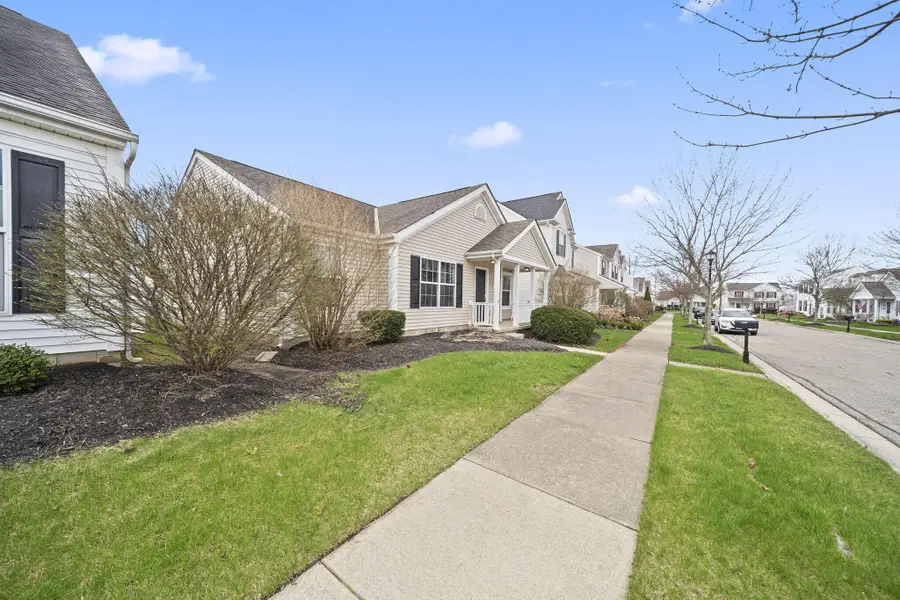 7199 Normanton Drive, New Albany, OH 43054 - #2