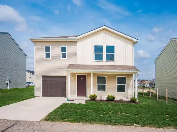 52 Genoa Circle, Commercial Point, OH 43116