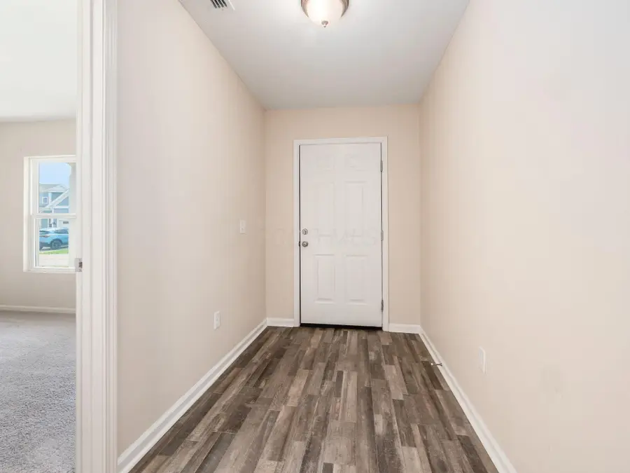 52 Genoa Circle, Commercial Point, OH 43116 - #2