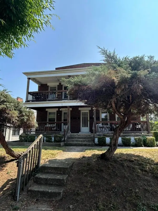 922 Northwest Boulevard, Grandview Heights, OH 43212