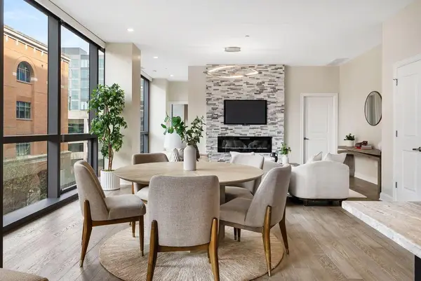 250 W Spring Street, Columbus, OH 43215