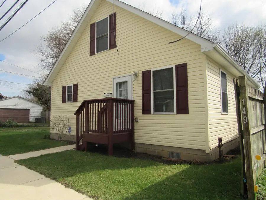 153 E Water Street, Circleville, OH 43113 - #2