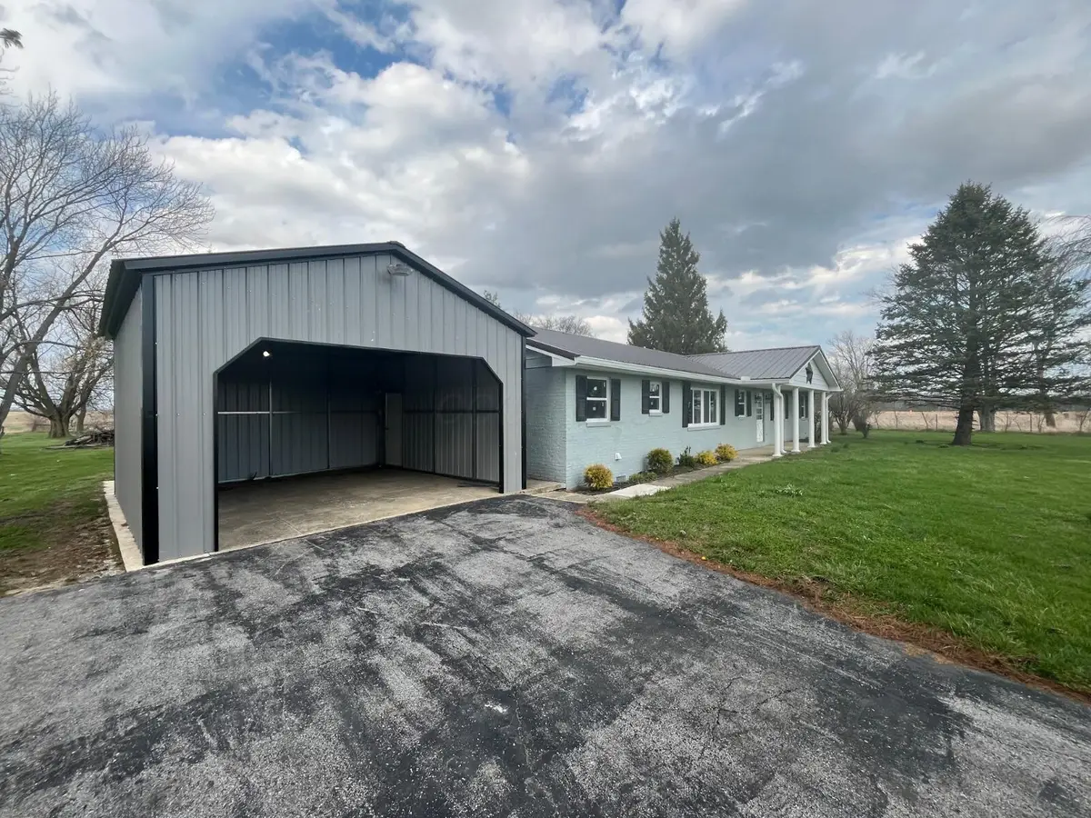 5181 Robinson Road Se, Washington Court House, OH 43160 - #1