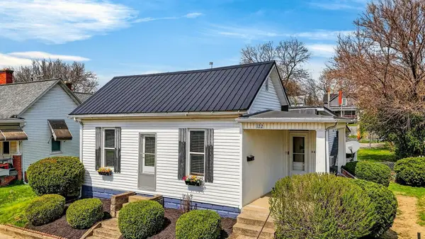 122 Pleasant Street, Circleville, OH 43113