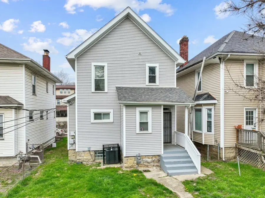 882 S Gilbert Street, Columbus, OH 43206 - #3